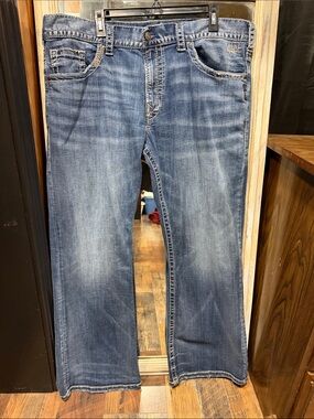 Silver Jeans Men's Faded Blue Bootcut Jeans - Zac Style